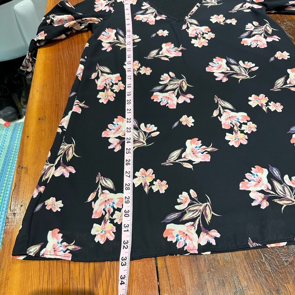 Peach Love California Dress, Black & Floral, Women's Small - Picture 6 of 8